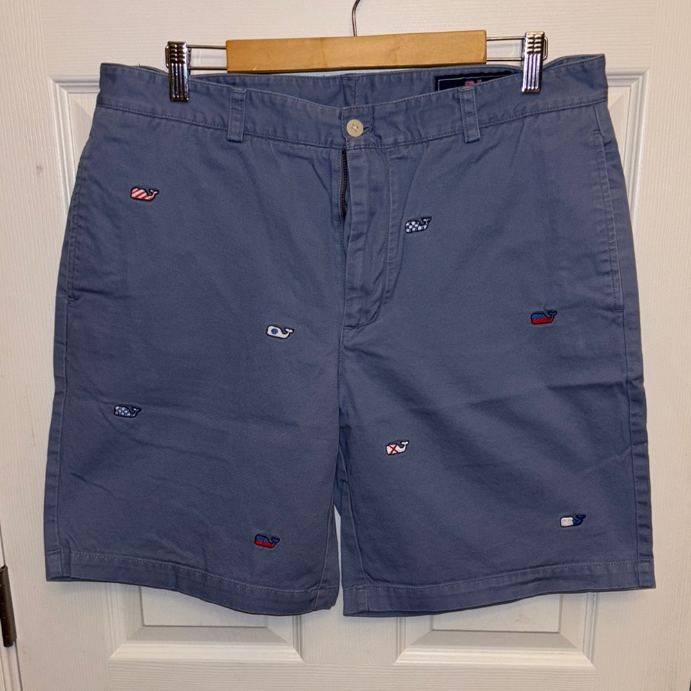 Men’s Vineyard Vines Shorts size 36